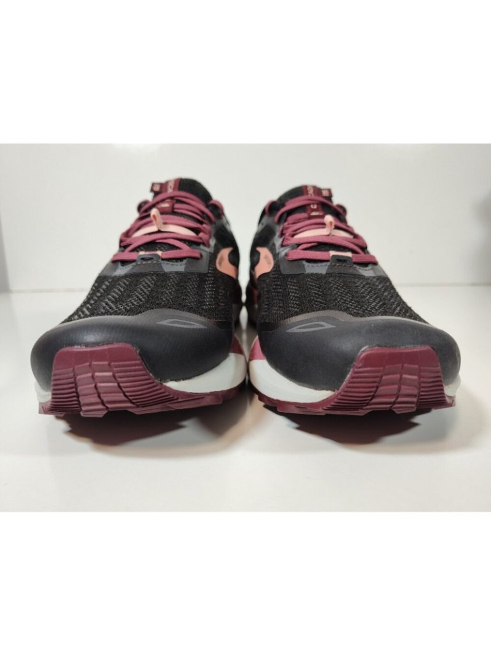 Brooks Cascadia 15 GTX Trail Running Shoes Women's 12 B Black Pink NWOB - Picture 3 of 9